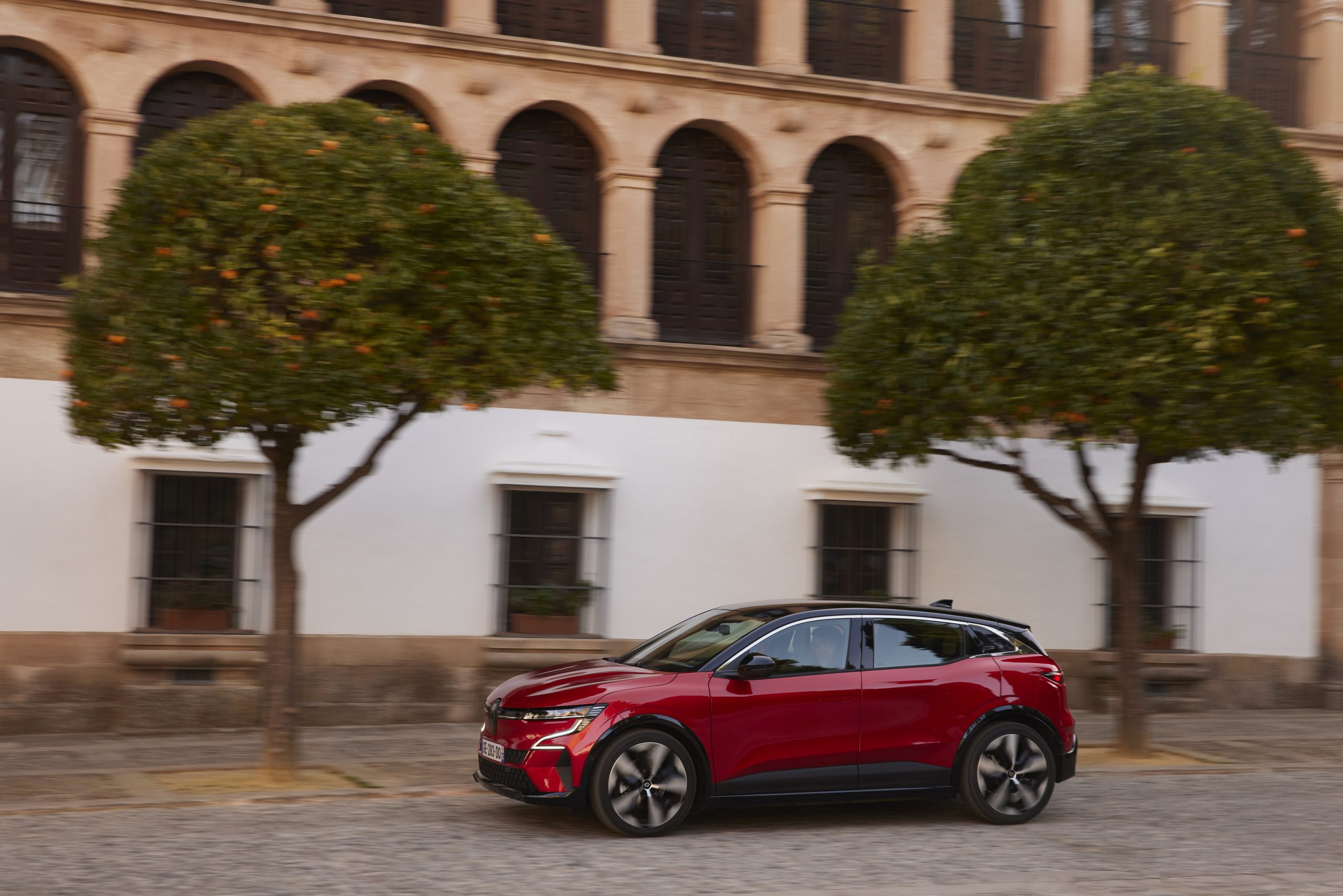 megane electric rood zijkant