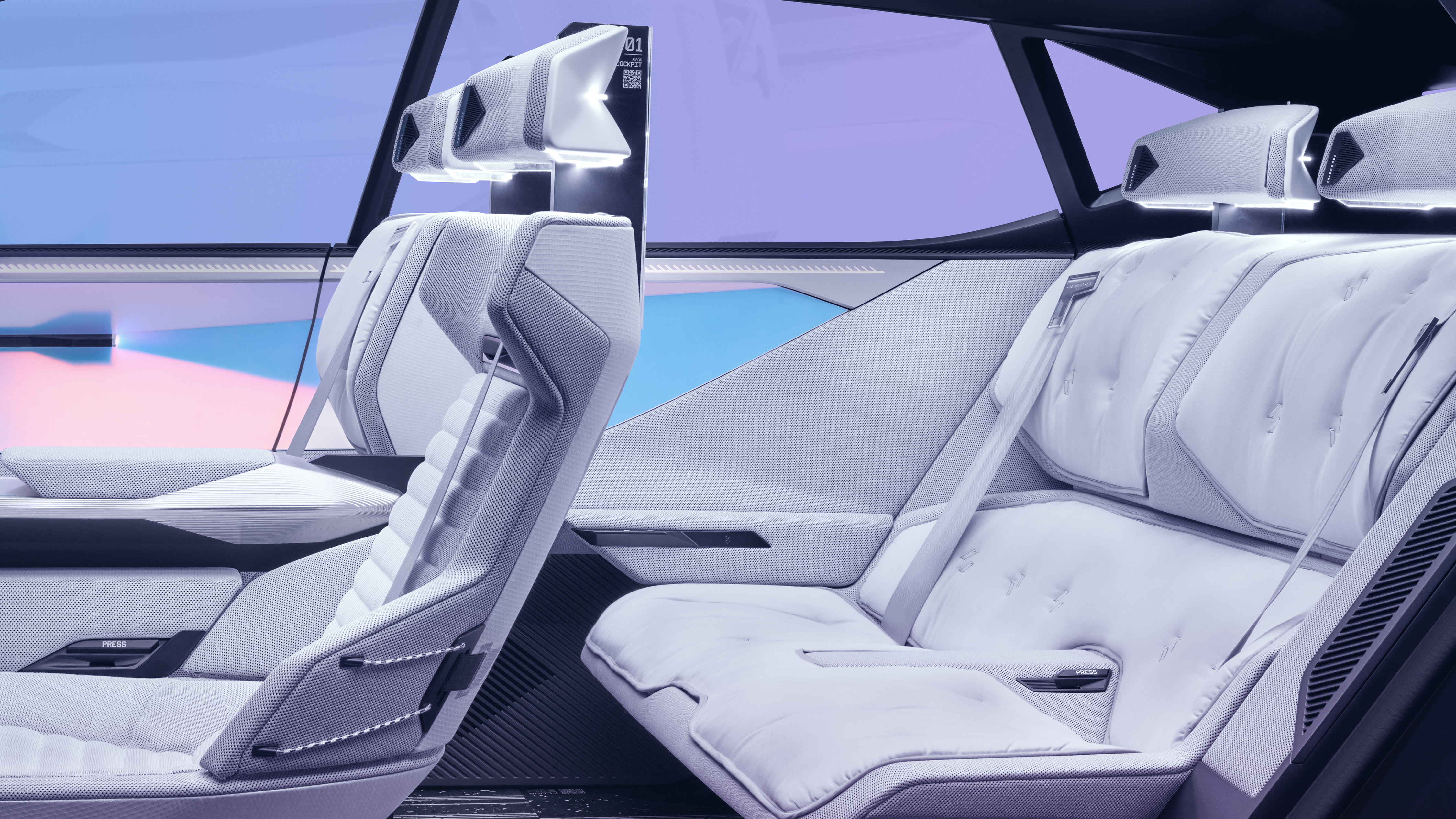 Renault_Scenic Vision_INT_P4.jpg