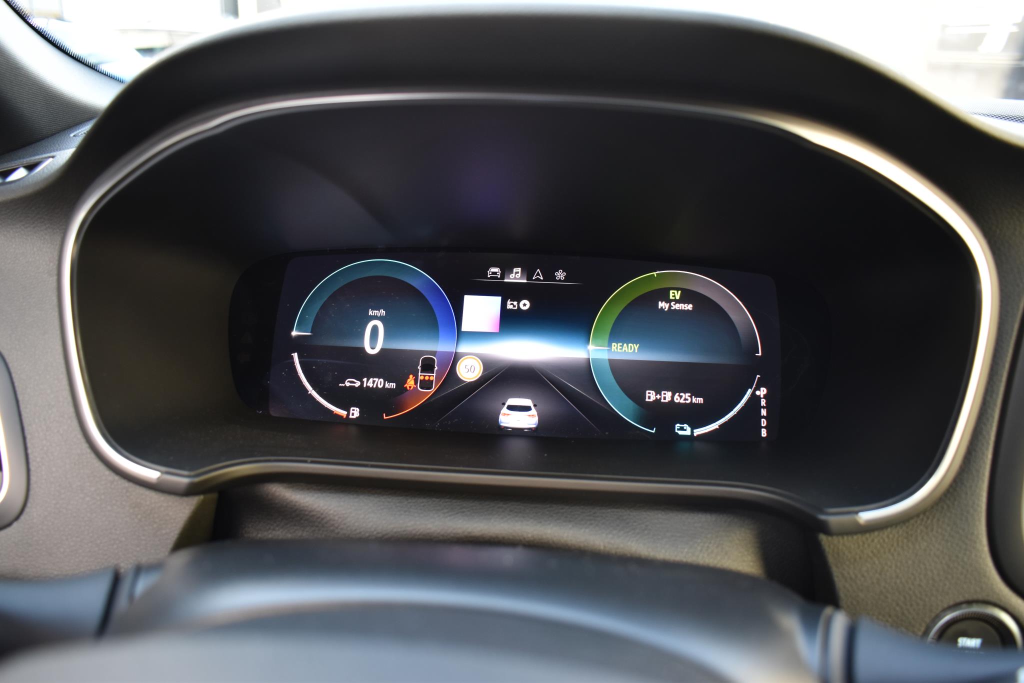 Megane E-Tech Plug in Hybrid