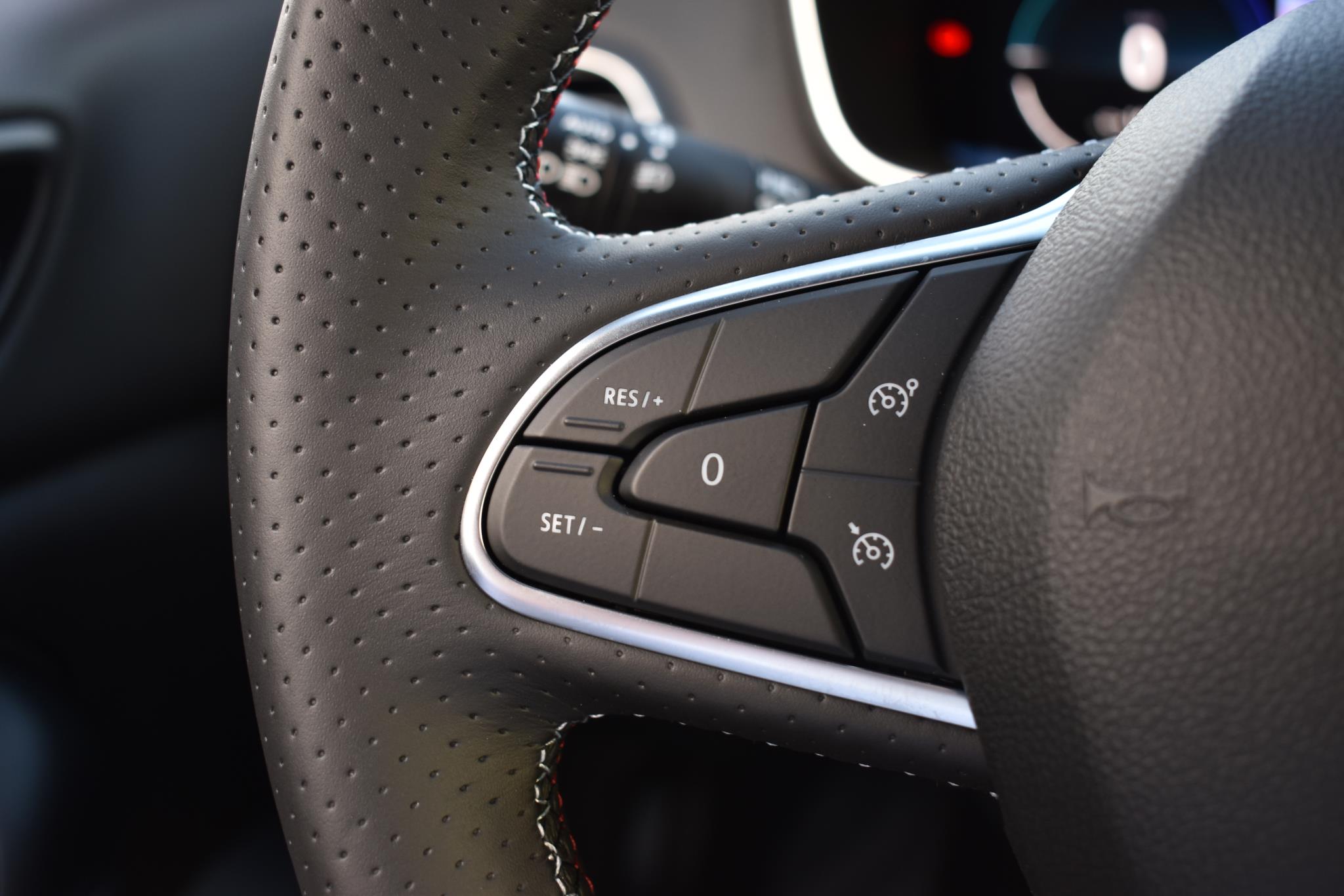 Megane E-Tech Plug in Hybrid