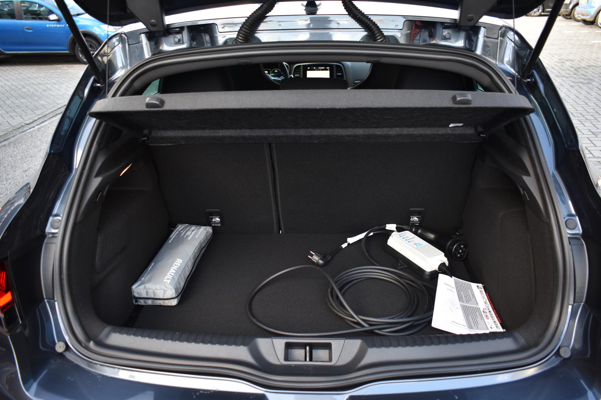 Megane E-Tech Plug in Hybrid