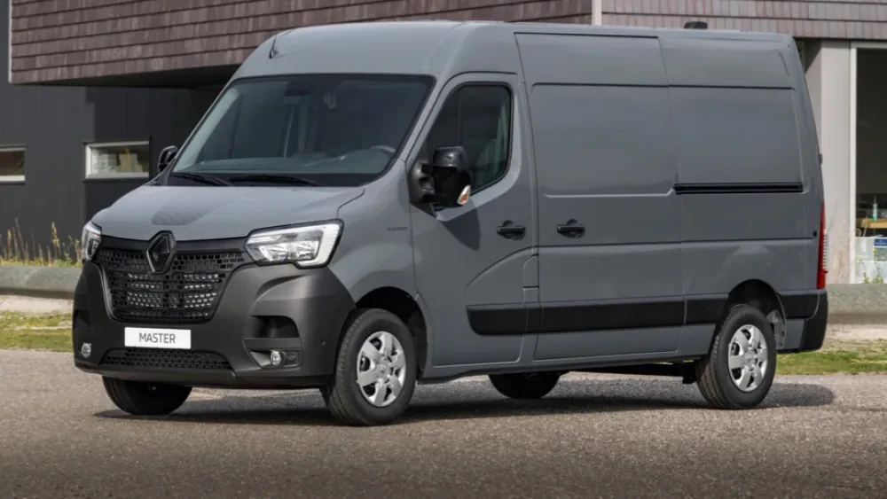 Renault Master Black Edition