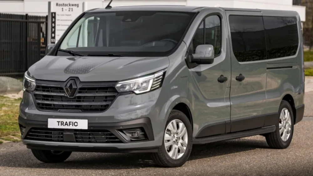 Renault Trafic Black Edition
