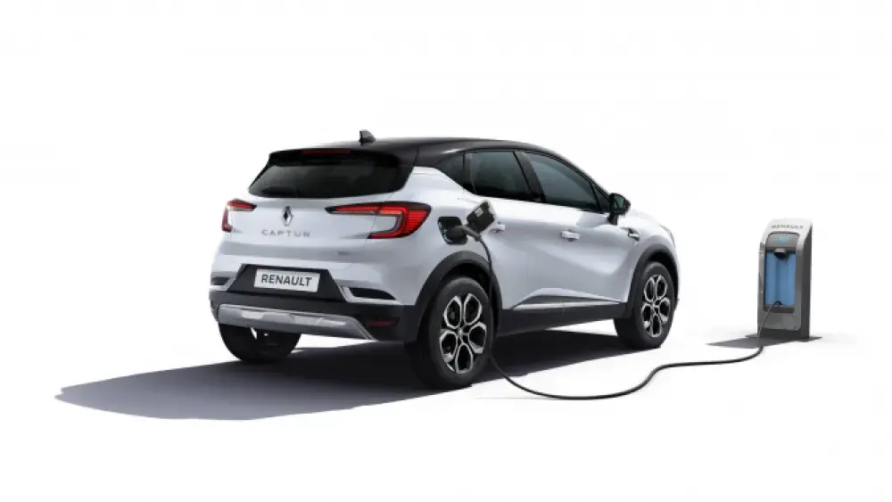 Renault Captur E-TECH Hybrid Charging